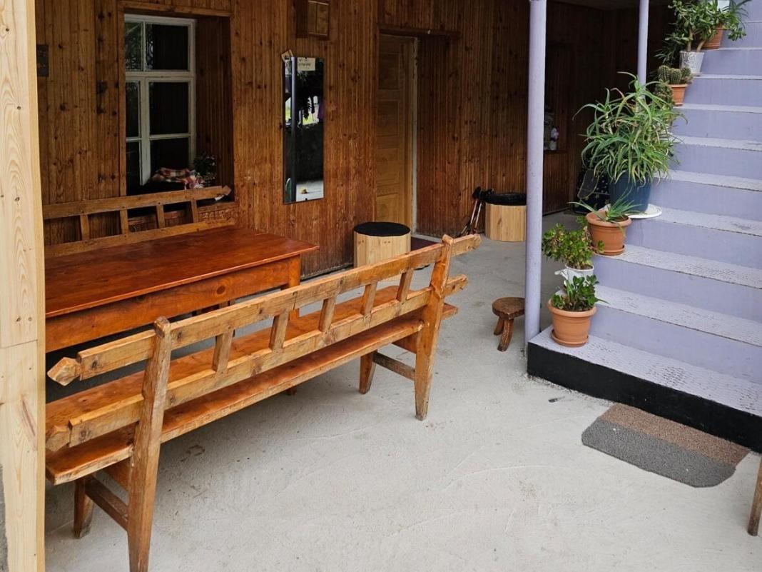 Guesthouse Leno Tsaldashi Extérieur photo